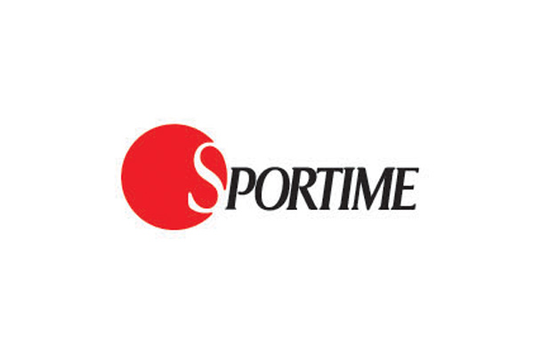 將首字母放大在其下方添加紅色的圓，并將字母做反白效果