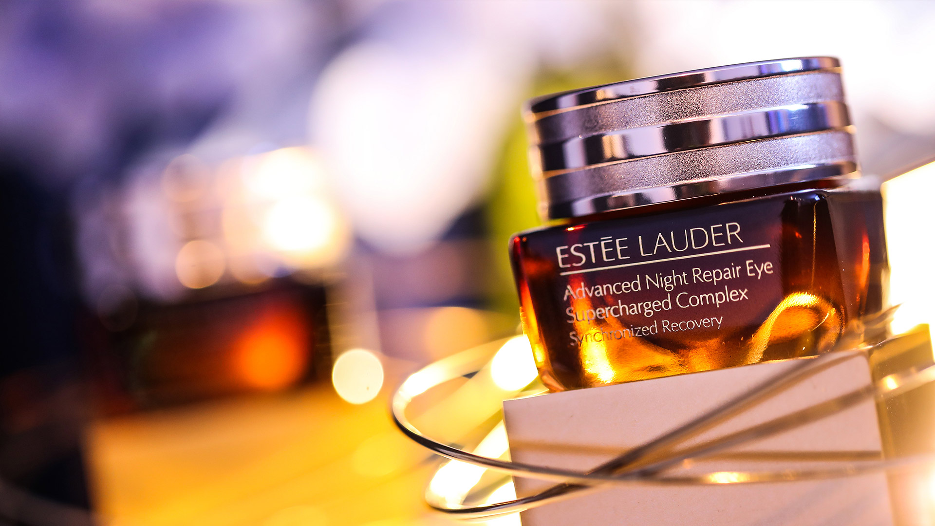 EsteeLauder雅詩(shī)蘭黛logo設(shè)計(jì)產(chǎn)品圖 EsteeLauder雅詩(shī)蘭黛logo設(shè)計(jì)產(chǎn)品圖/